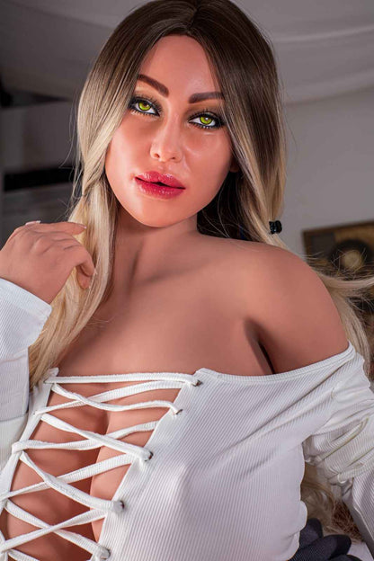 CLM 140cm (4ft7") BBW Bombshell  - Honey