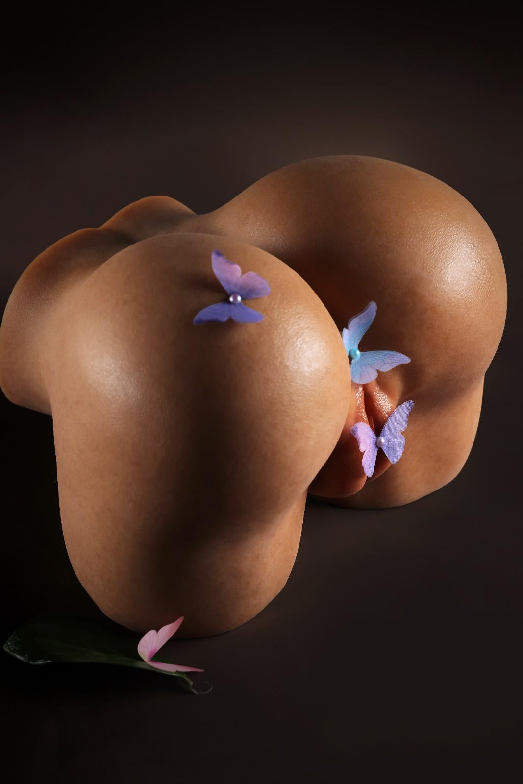 Erovenus Erovenus LoveNestle - Bubble Butt Silicone Torso Tan Skin - Lucy - In Stock