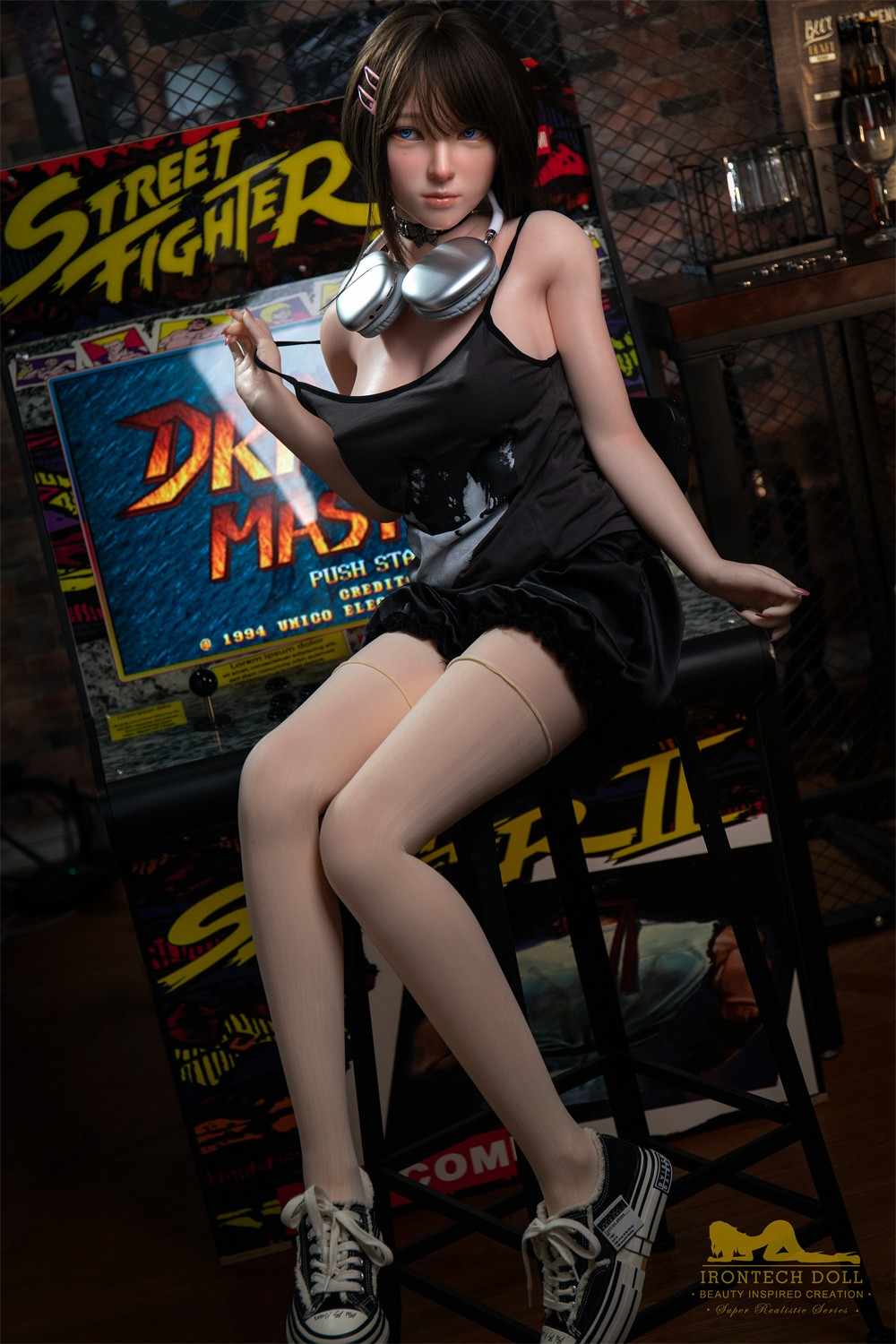 IronTech 148cm (4ft10') PLUS Silicone Mini Sexdoll - Barbie